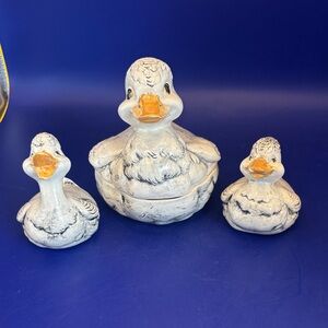 Charming Duck Trinket Dish with Two Ducklings